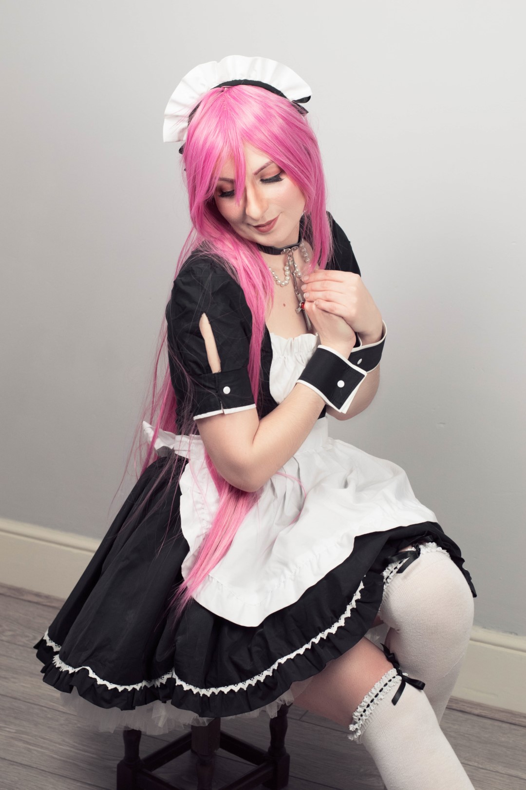 moka akashiya maid cosplay