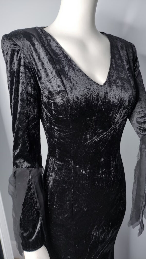 Morticia Dress Sewing Pattern - Image 3