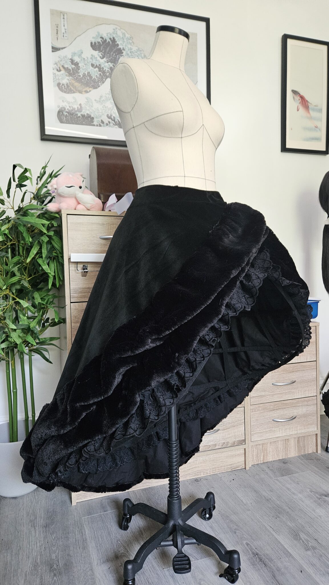 Dungeon Master Gown Sewing Pattern - Image 10