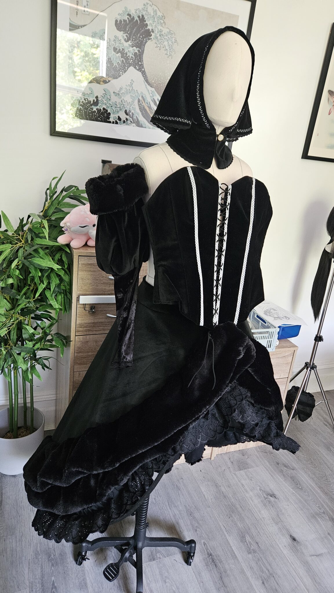 Dungeon Master Gown Sewing Pattern - Image 9