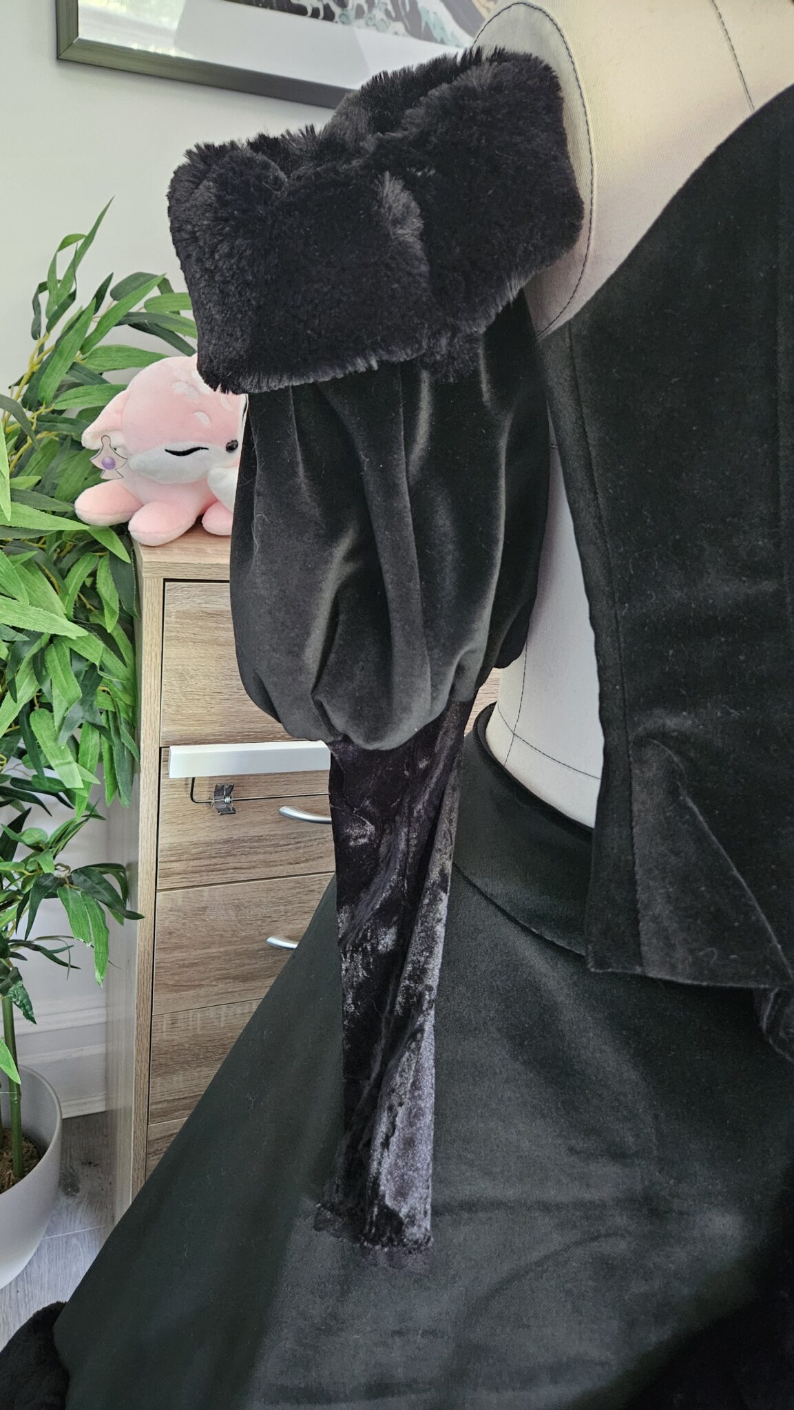 Dungeon Master Gown Sewing Pattern - Image 7